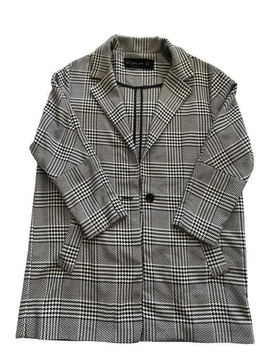 Zara Jackets & Blazers - Zara Black and White Glen Plaid Single-Button Blazer, checkers